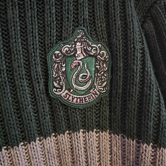 Harry Potter Slytherin Quidditch Sweater Green Striped Adult Size M - Picture 3 of 5